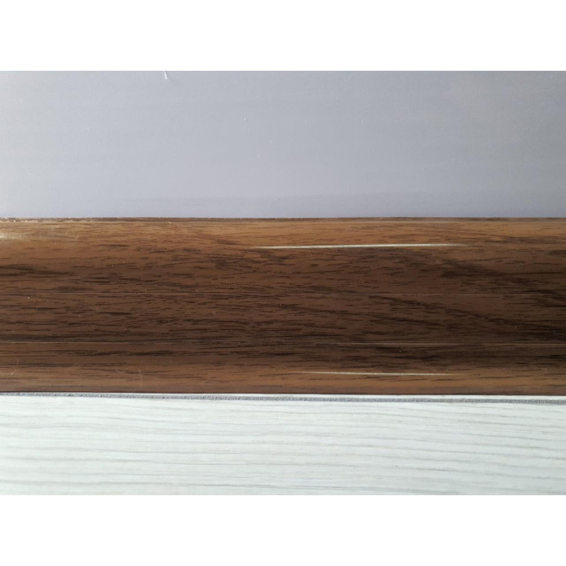 Плінтус Winnpol ПВХ з коробом Мадагаскар 505