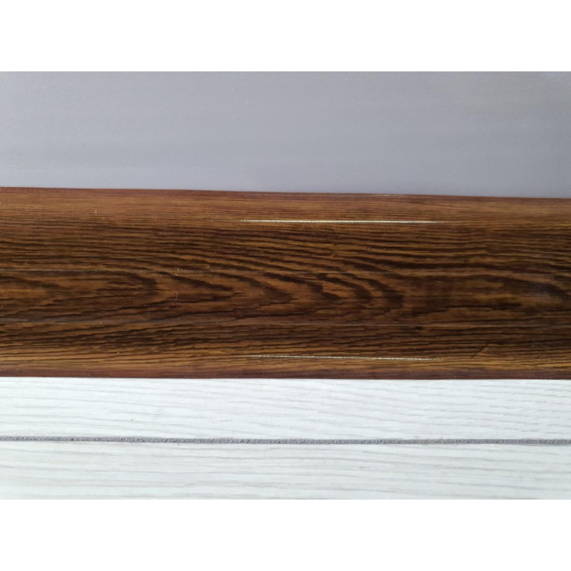 Плінтус Winnpol ПВХ з коробом Дуб Пальоний 740