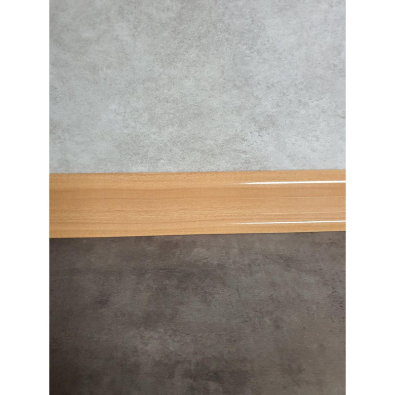 Плінтус ПВХ Cezar No 94