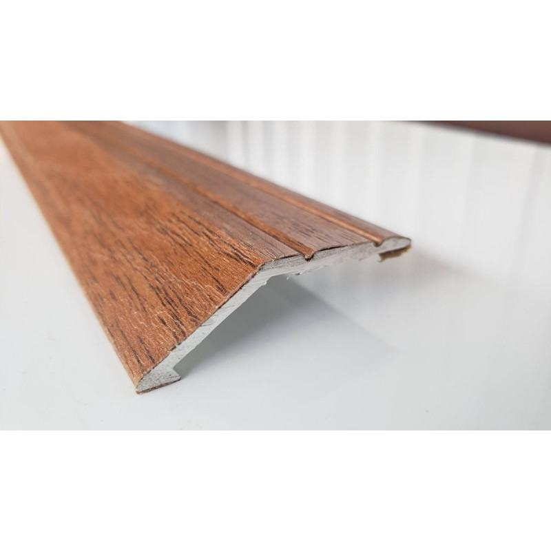 Алюмінієвий підлоговий поріг для перепаду 10 мм, ширина 40 мм, Лісовий горіх (АП-008) 2700