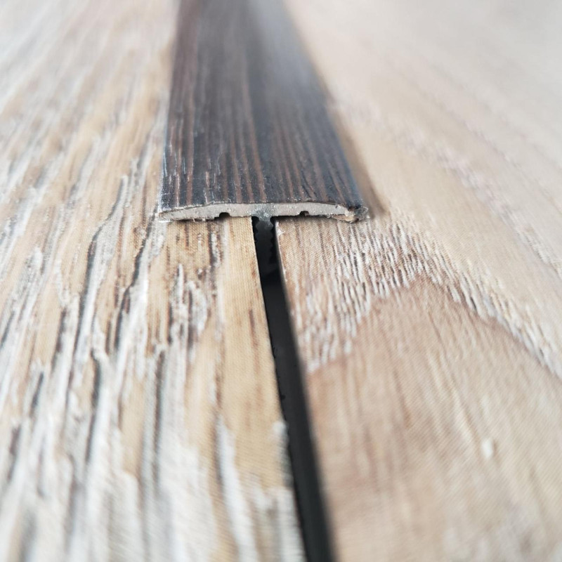 Профіль з'єднувальний Т-подібної форми, ширина 18 мм довжина 2,7 м, Венге