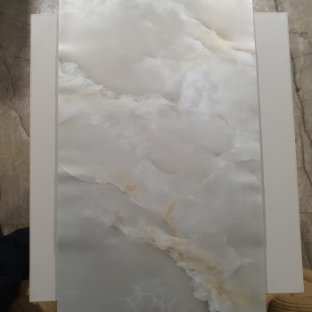 Плитка самоклеюча Fogomart мармур 911 (600х300х3 мм)