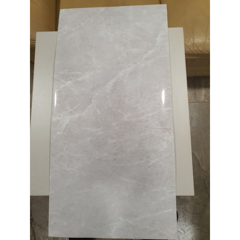 Плитка самоклеюча Fogomart мармур 8805  (600х300х3 мм)