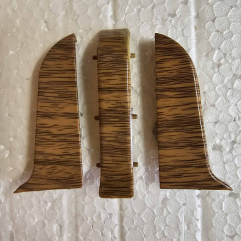 З'єднання до Плінтусу ПВХ Дуб Райнхард 6803