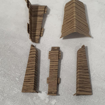 З'єднання до плінтуса ПВХ Grun Holz 70 мм, Дуб Замковий 029