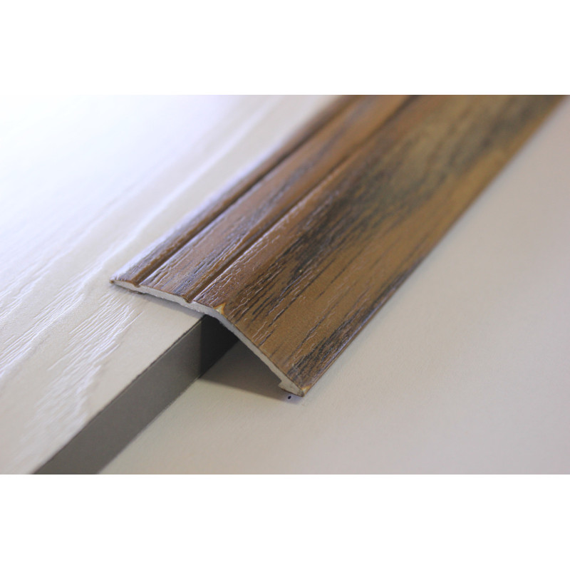 Алюмінієвий підлоговий поріг для перепаду в 12 мм, ширина 40 мм ,Горіх ( АП-008)