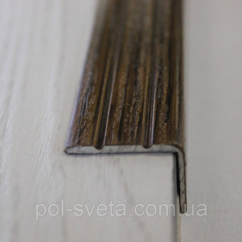 Поріг Алюмінієвий 23,5х19 L-подібні довжина 2,7 м, Горіх (УЛ-121) 2700